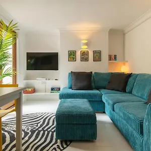 Apartment -newly Refurbished- Stylish 5 Minutes From Station W Garden, Brighton