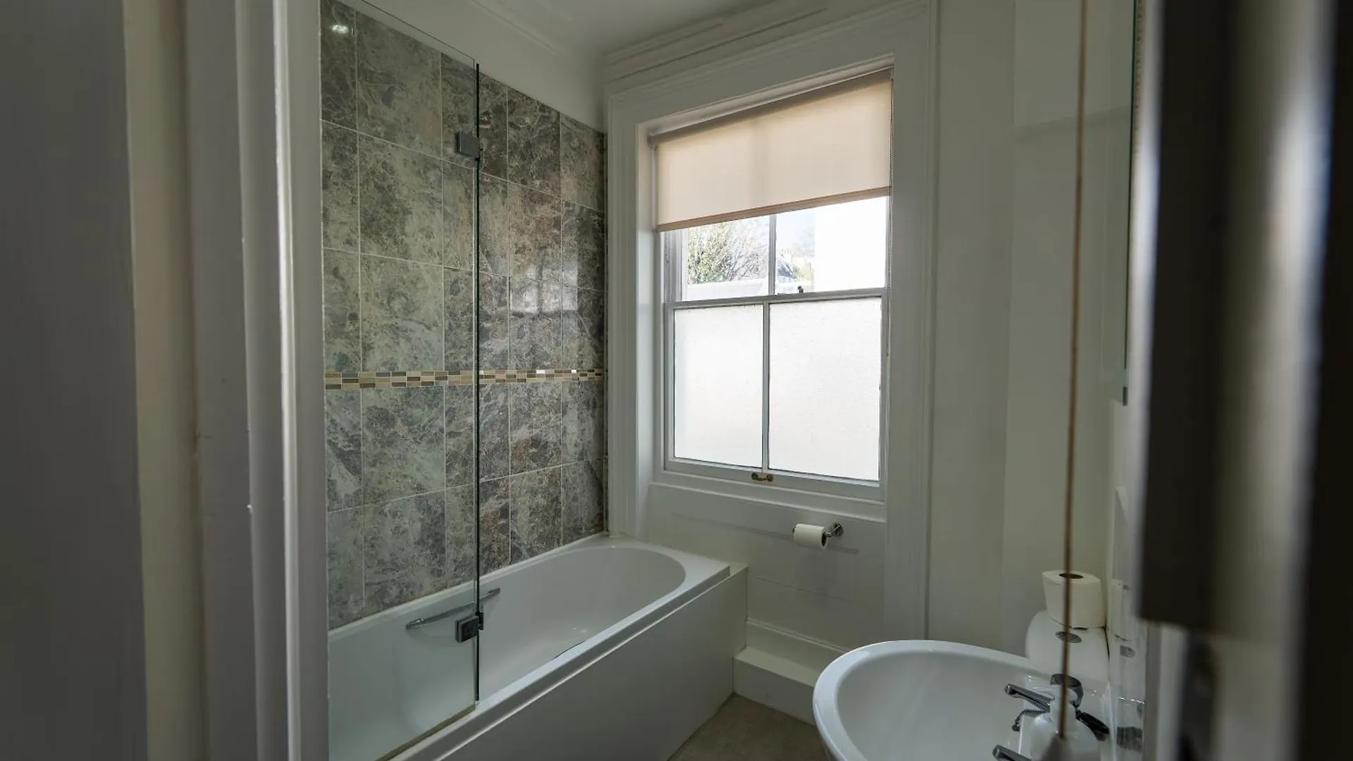 Beautiful Apartments In Central Brighton - Free Parking 0*,  Reino Unido