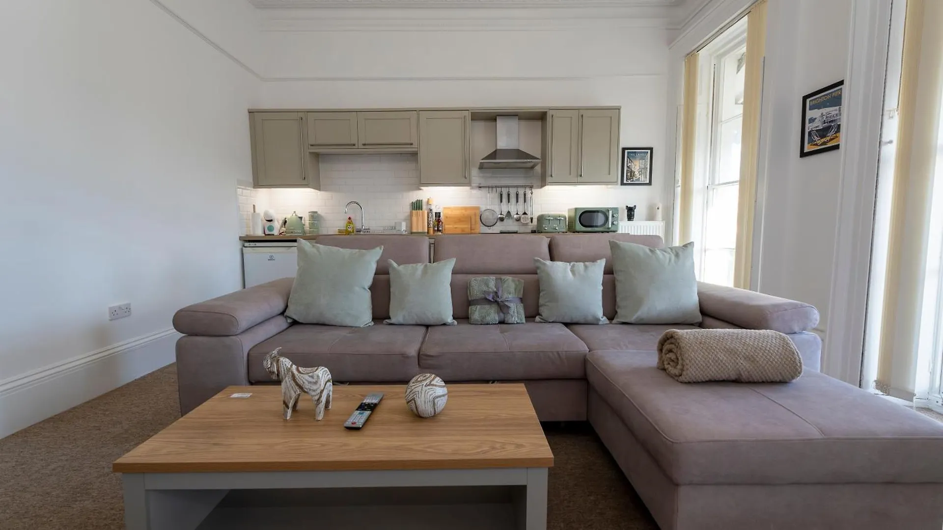 Beautiful Apartments In Central Brighton - Free Parking 0*,