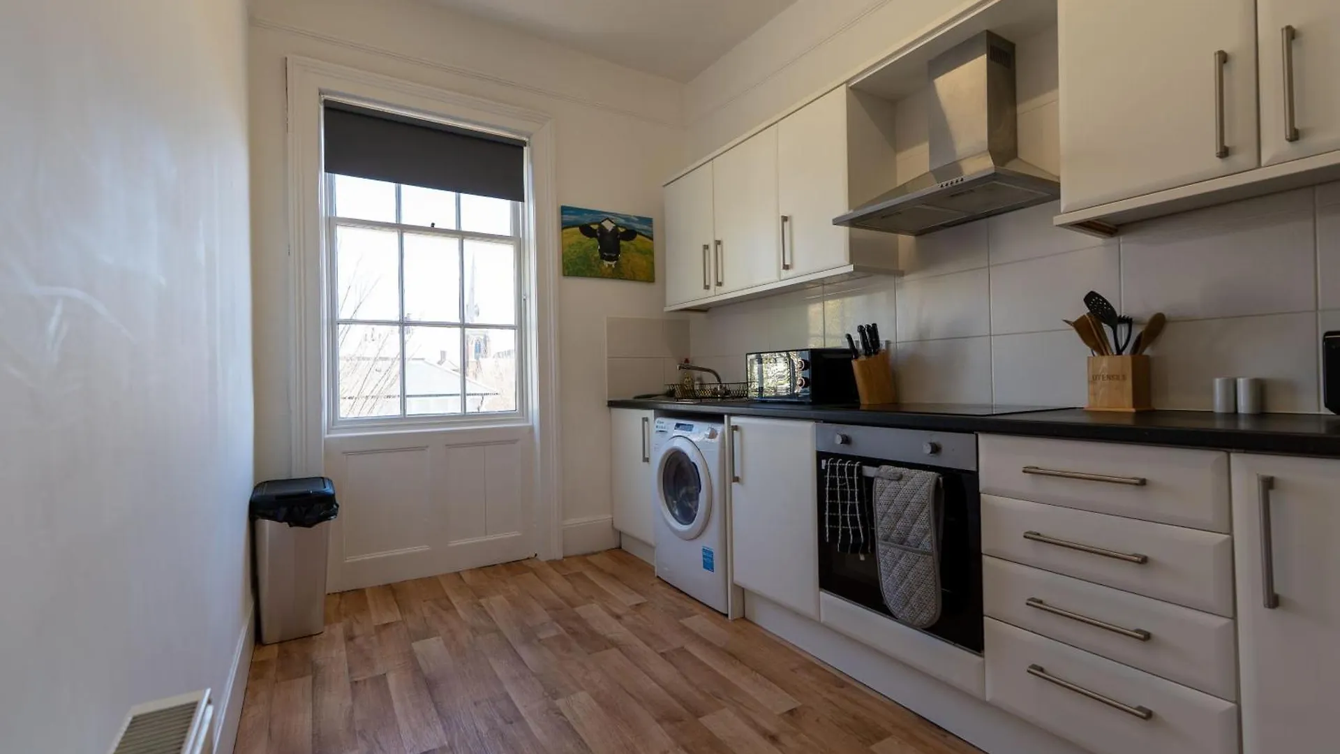 Beautiful Apartments In Central Brighton - Free Parking 0*,
