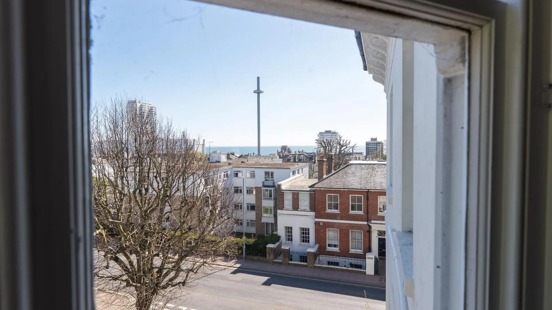 Beautiful Apartments In Central Brighton - Free Parking