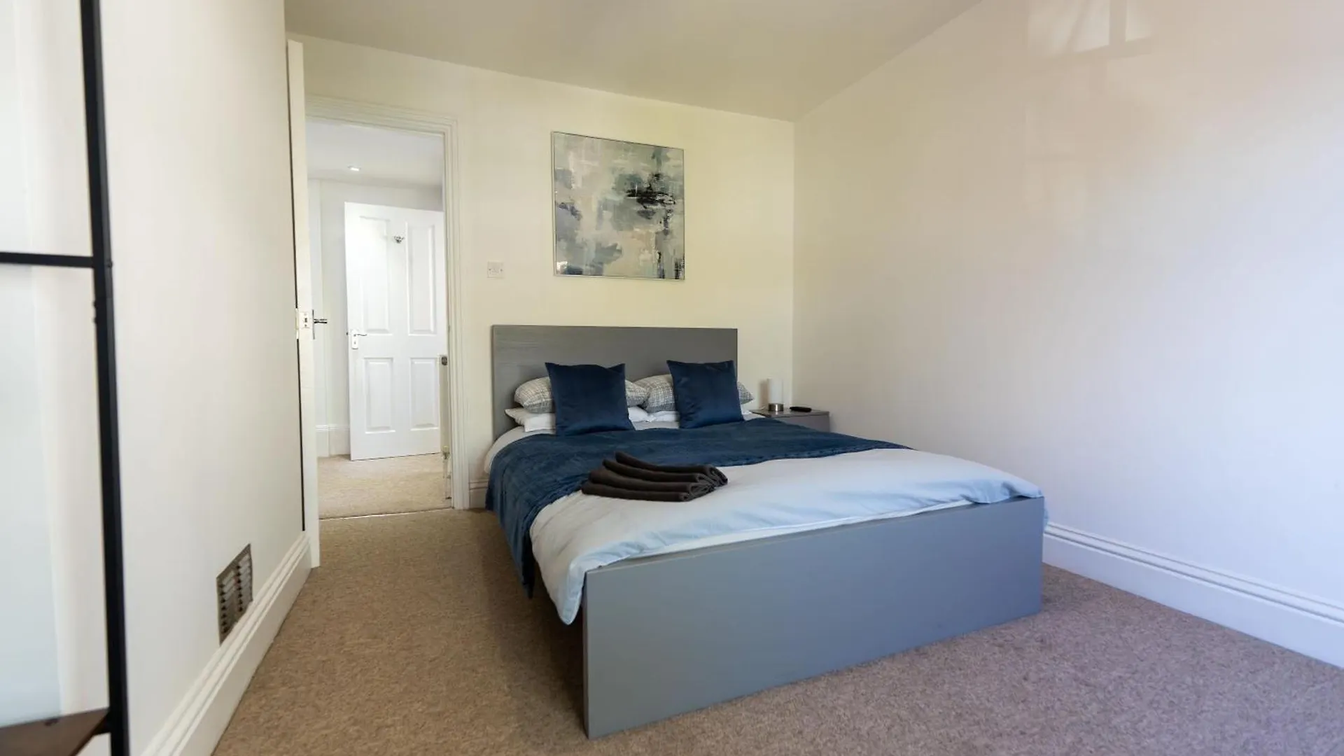 Beautiful Apartments In Central Brighton - Free Parking 0*,